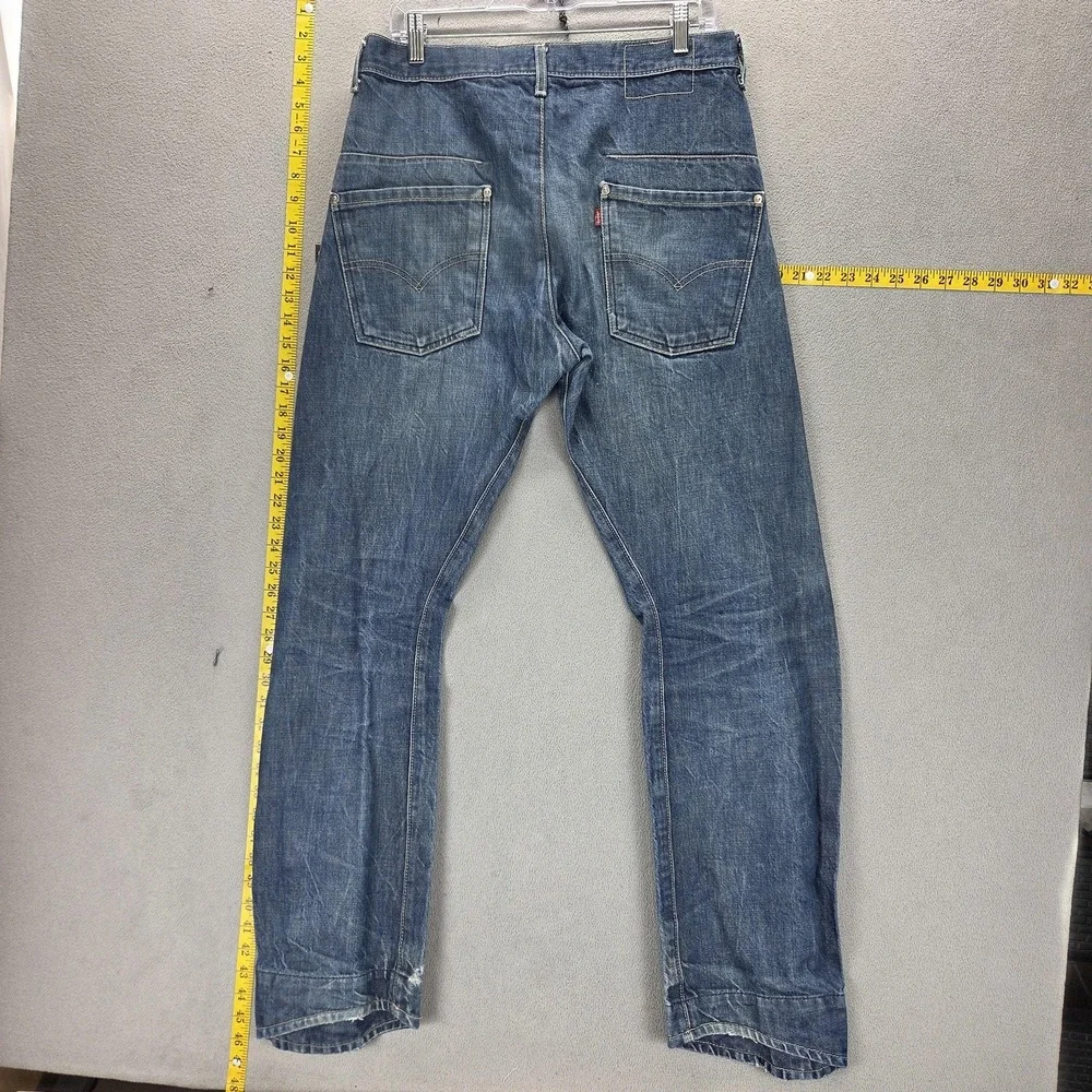 Levis stitching 835 drape